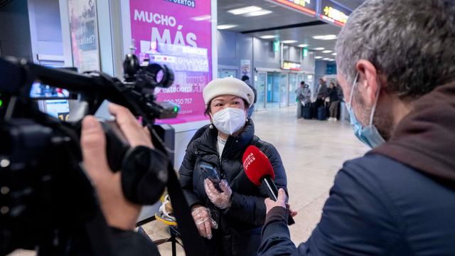Pandemie: Corona-Welle in China: EU empfiehlt Testpflicht für Reisende