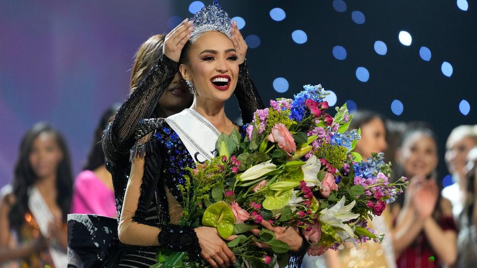 Wettbewerb USAmerikanerin zur neuen "Miss Universe" gekrönt ZEIT ONLINE