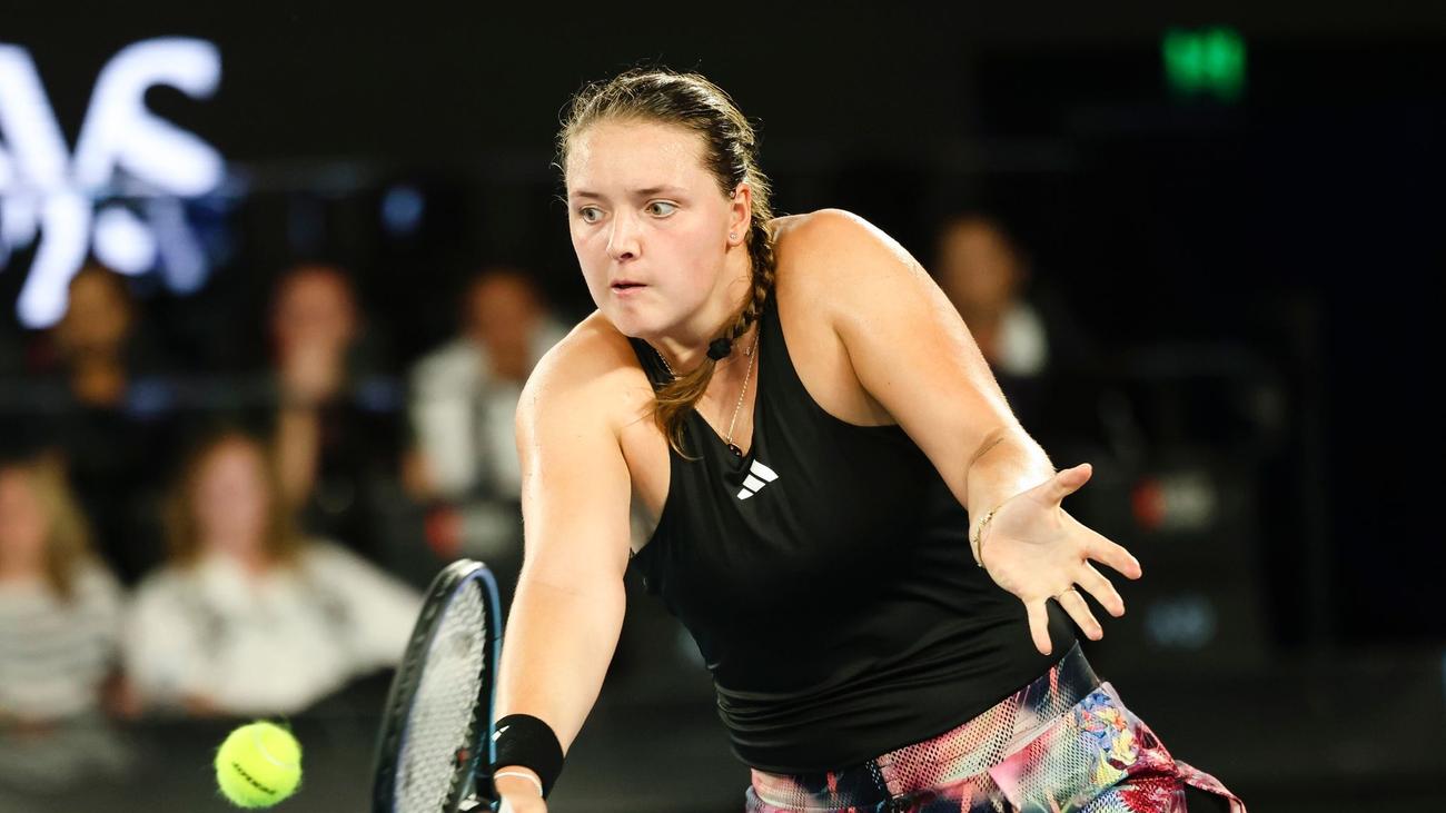 Tennis Starke Niemeier verliert bei Australian Open gegen Swiatek ZEIT ONLINE
