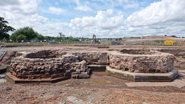 Großbritannien: Archäologen stoßen an Zugstrecke auf Funde aus Bürgerkrieg