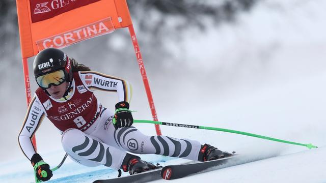 Ski-Weltcup: Skirennfahrerin Weidle nur 15. bei zweiter Cortina-Abfahrt