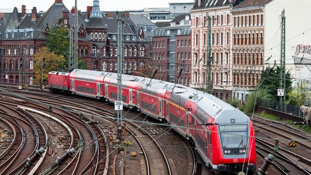 Verkehr: SPD macht Druck für schnellen Start des 49-Euro-Tickets