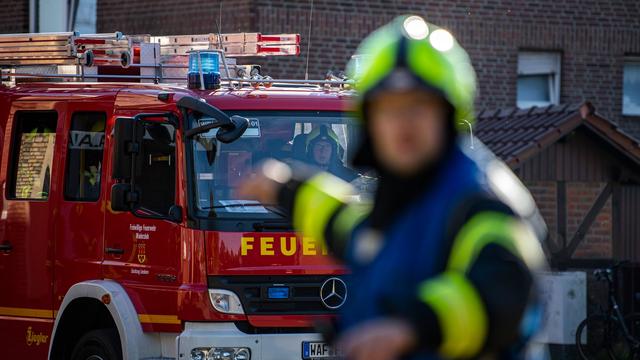 Gera: 19 Menschen wegen eines Kellerbrandes in Sicherheit gebracht