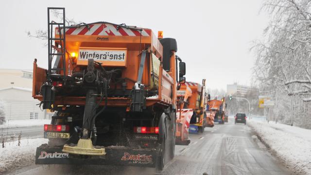 Wetter: Zahlreiche Verkehrsunfälle bei Schnee und Glätte