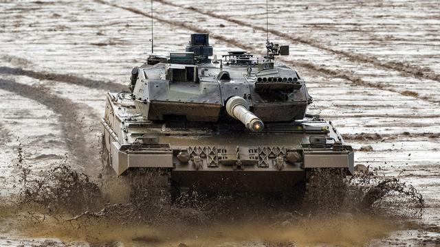Fragen & Antworten: Kampfpanzer-Debatte: Blicke sind auf Deutschland gerichtet