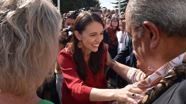 Neuseeland: Abschied von Jacinda - Neuer Ministerpräsident vereidigt