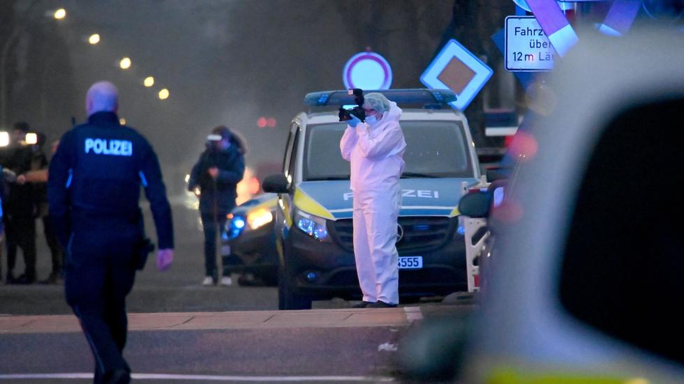 Messerattacke Polizei Zeugen hielten Tatverdächtigen fest ZEIT ONLINE