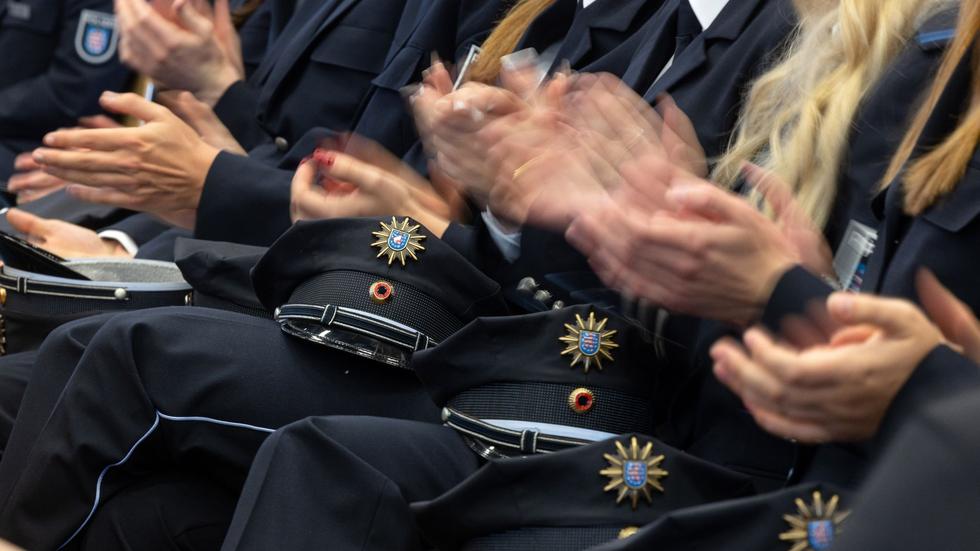 Arbeitsmarkt Wieder mehr Bewerber für eine