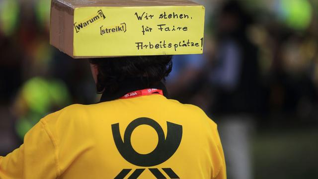 Tarife: Mitarbeiter der Post streiken in Ostdeutschland 