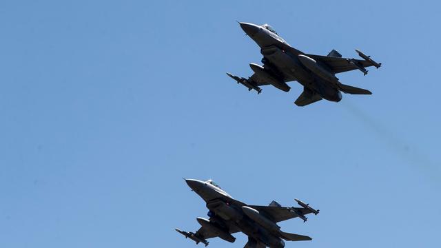 Rüstung: Heusgen für Lieferung von Kampfjets an die Ukraine