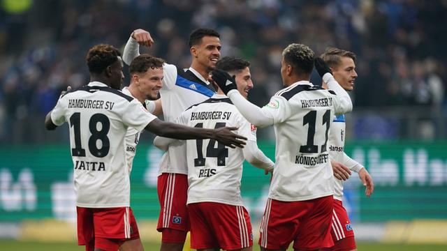 2. Liga: HSV mit Mühe: 4:2 gegen tapfere Braunschweiger