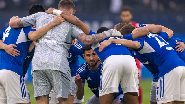 Fußball: Triste Nullnummer gegen Köln: Schalke auf Abstiegskurs