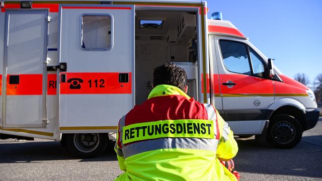 Unfall: Fahrer in Rottenburg von Bus eingeklemmt und gestorben