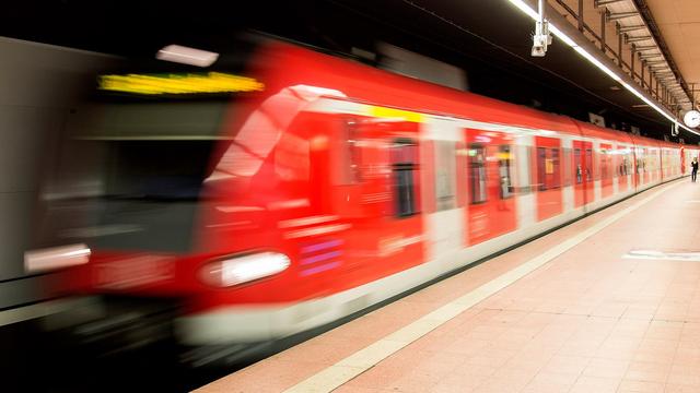 Lösungssuche: Acht Fahrzeuge defekt: Einschränkungen bei S-Bahn Stuttgart