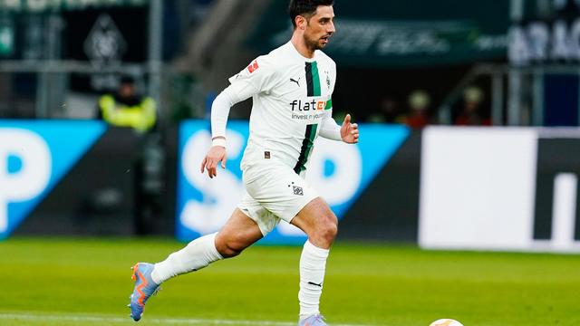 Bundesliga: Gladbach mit Stindl und Koné: Balanta gibt Debüt für Schalke