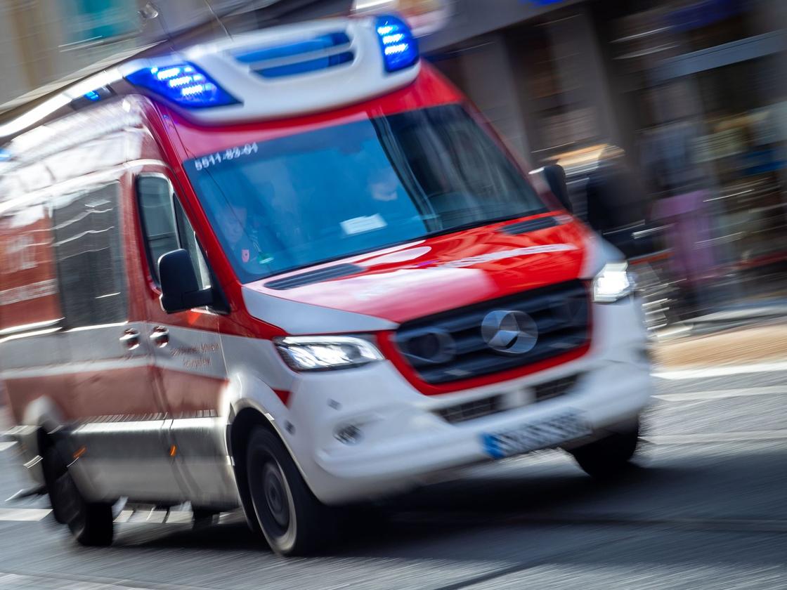 Erster elektrischer Rettungswagen der Feuerwehr Hannover in Dienst