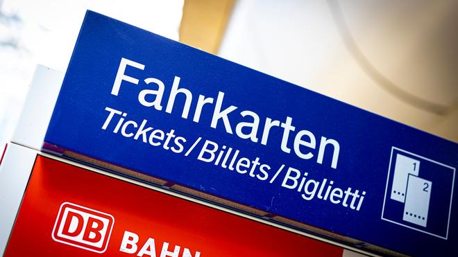 ÖPNV: Das künftige Deutschlandticket für den ÖPNV kommt ab Mai.