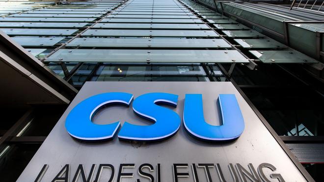München: Bayerische Opposition fordert Spenden-Razzia bei der CSU | DIE ...