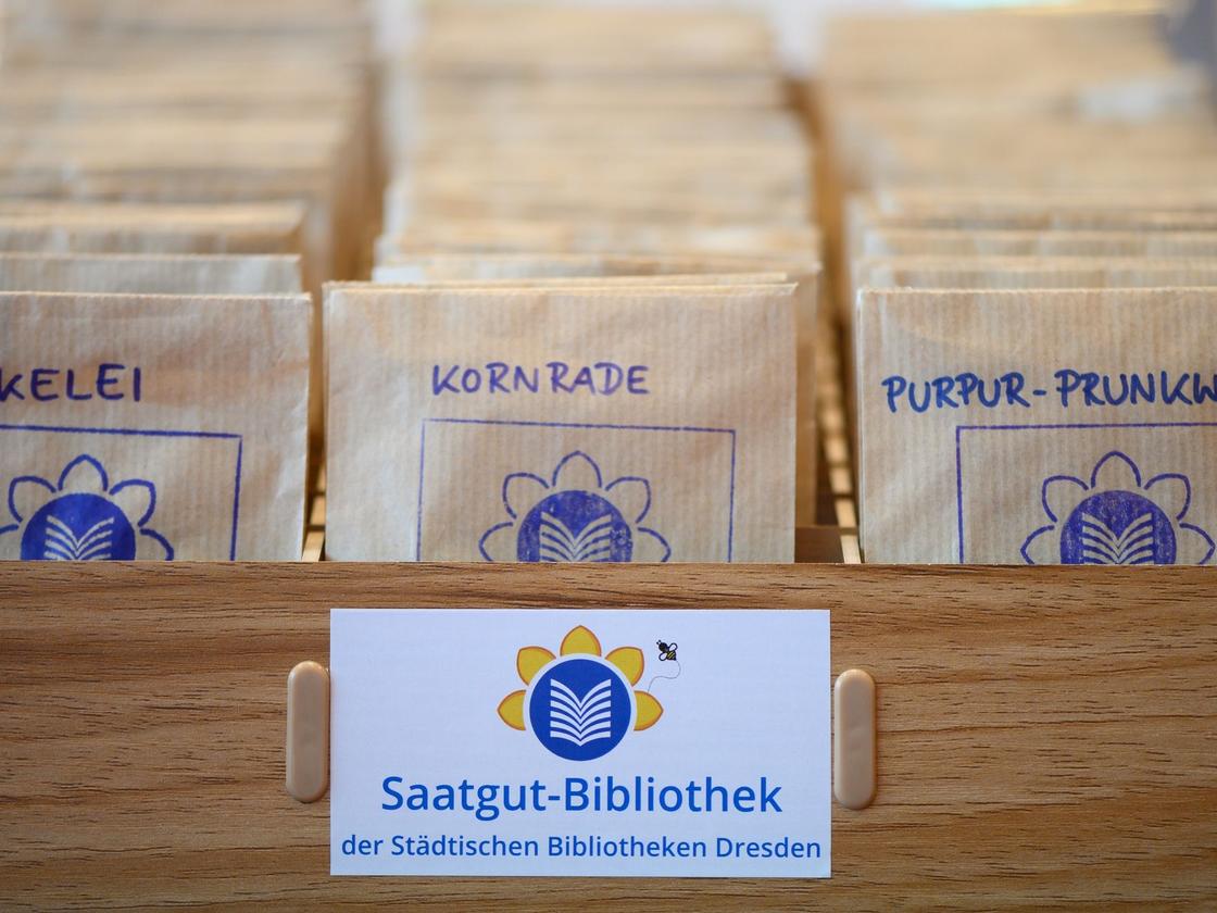 künstlicher wasserbecken Wasserbecken aus farbig pulverbeschichtetem Aluminium 