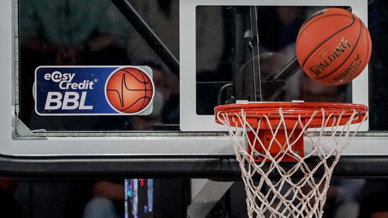 Basketball-Bundesliga Norddeutsche Zweitligisten reichen BBL-Lizenzunterlagen ein ZEIT ONLINE