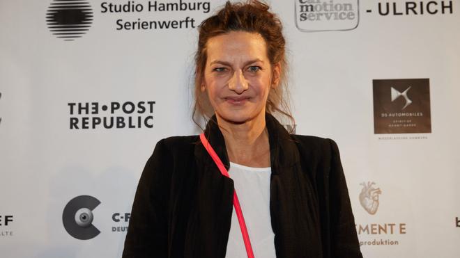 Theater: Catrin Striebeck erhält Rita Tanck-Glaser Schauspielpreis ...