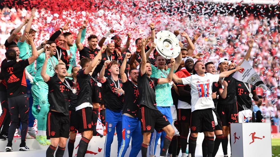 Bundesliga Söder gratuliert dem FC Bayern zur Meisterschaft ZEIT ONLINE