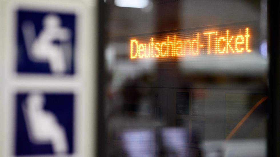 Verkehr BVG Mit 556.000 DeutschlandticketKunden in Juni gestartet ZEIT ONLINE