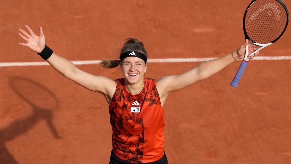 French Open Titelverteidigerin Swiatek und Muchova im Finale von Paris