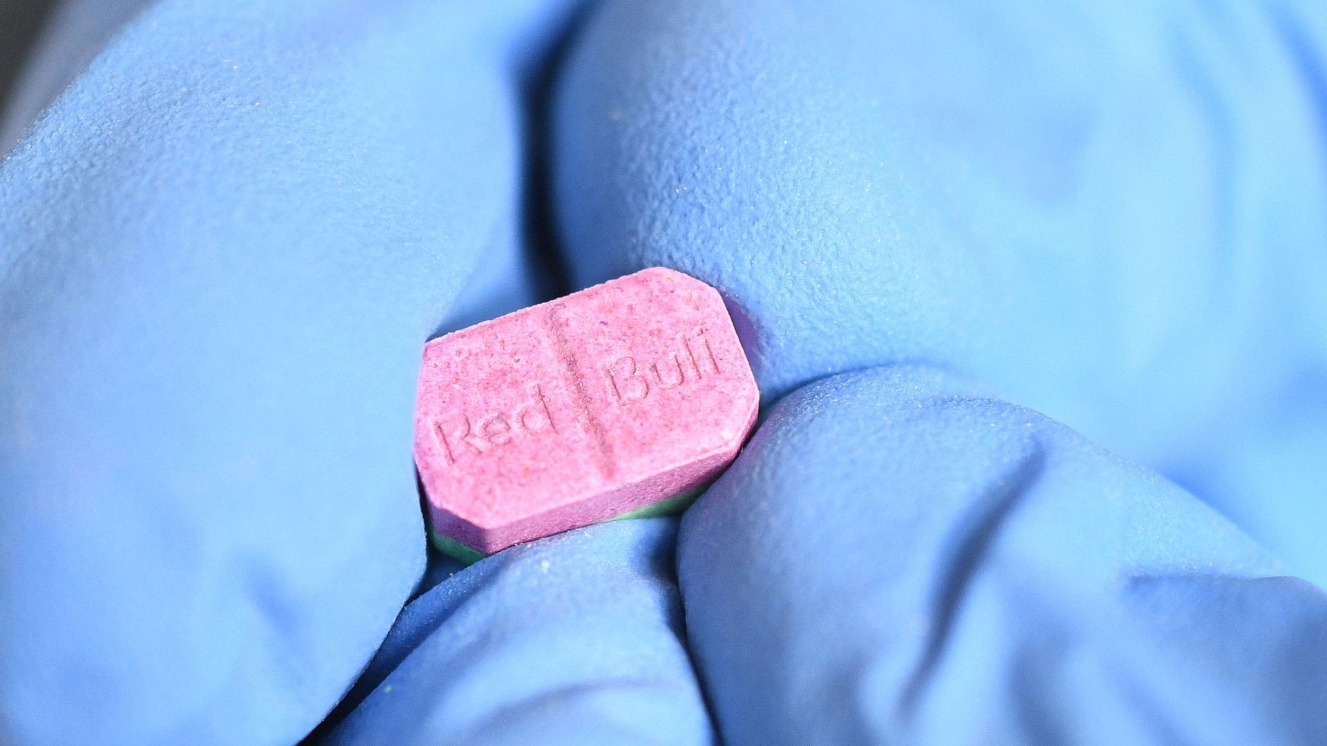 Gesellschaft: Ärztevertreter sprechen sich für «Drug Checking» aus