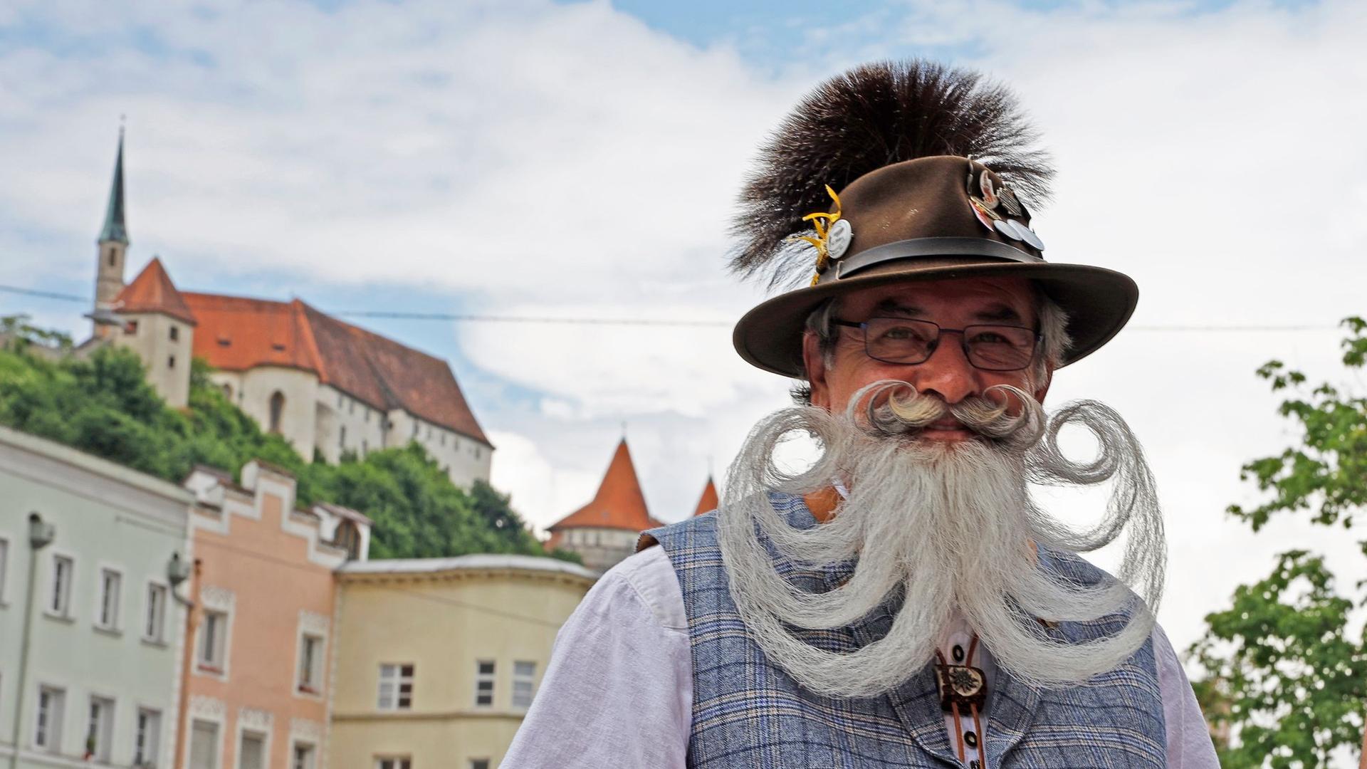 Gesichtsbehaarung: Kunst am Bart - Weltmeisterschaft in Oberbayern