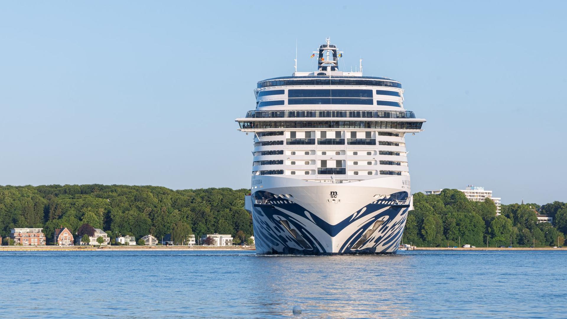 Schifffahrt: LNG-Kreuzfahrtschiff «Euribia» erstmals im Kieler Hafen
