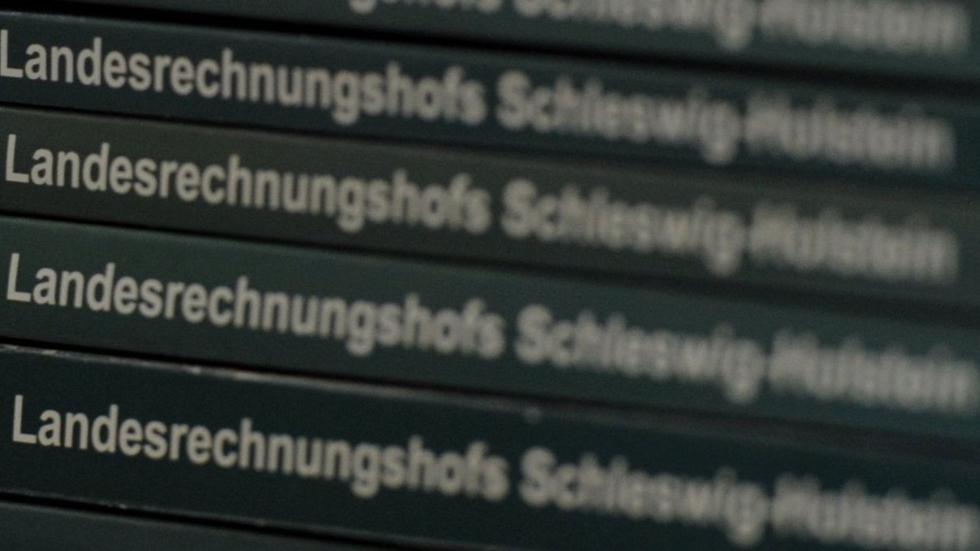 Haushalt Rechnungshof verlangt vom Land Ausgabenbremse ZEIT ONLINE