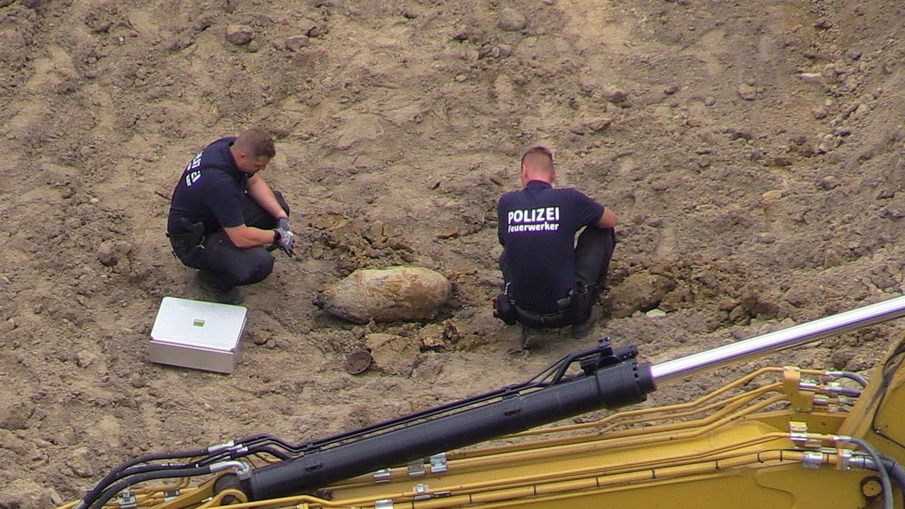 Kriegsfolgen Bombenentschärfung 7000 Menschen müssen Wohnungen