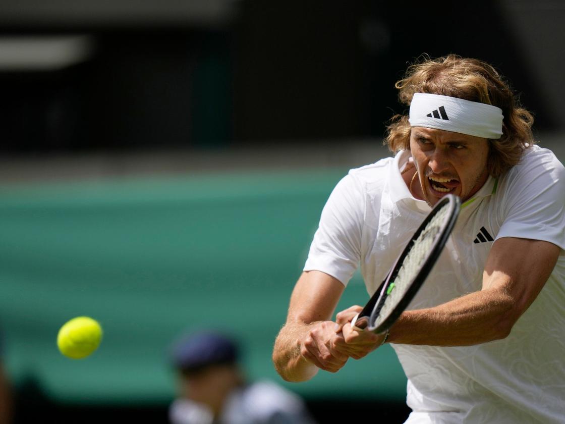 Tennis Zverev in Wimbledon glanzlos weiter