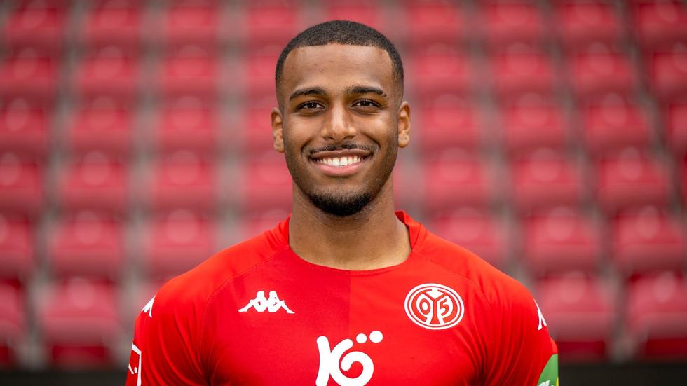 Transfer Stürmer Mustapha wechselt von Mainz 05 nach Italien ZEIT ONLINE