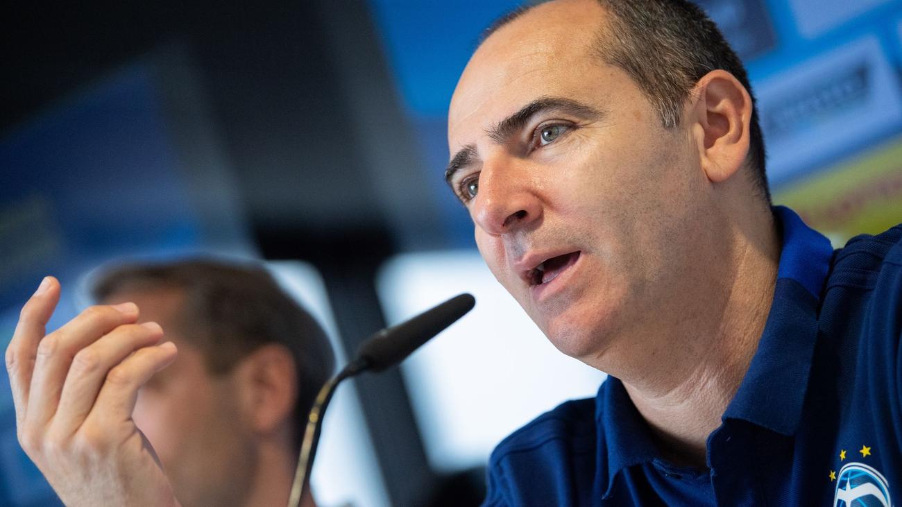 Basketball Bundesliga Alba Berlin verlängert mit Center Christ