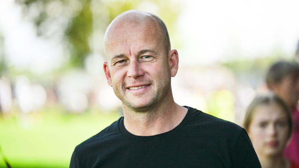 Fußball Thiele sieht dritte Spielklasse als Ausbildungsliga ZEIT ONLINE