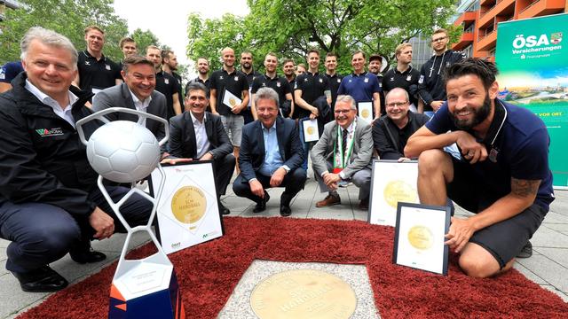 Handball: SCM erneut mit Platte auf «Sports Walk of Fame» geehrt
