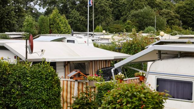 Tourismus: Wetterfeste Camper in Schleswig-Holstein: Kaum Abreisen
