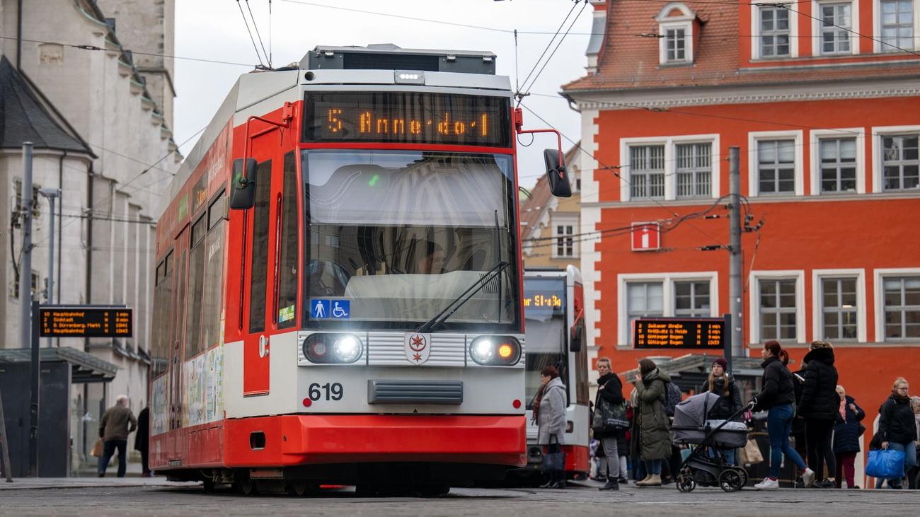 Bus, Bahn Und Mehr: Bahn Bus Fahrplan – RUAUE