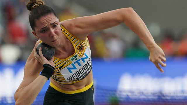 Leichtathletik-WM in Budapest: Siebenkämpferin Weißenberg in Bronze-Reichweite 