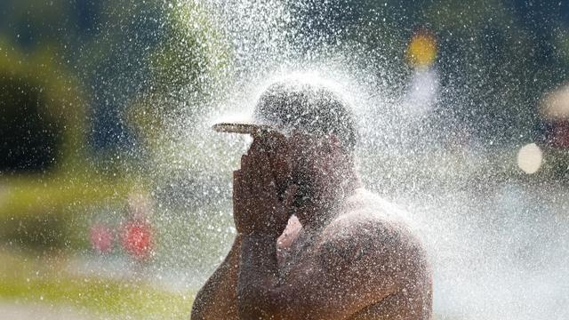 Aussichten: Bis Mitte der Woche weiterhin Hitze erwartet