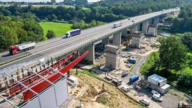 Abriss: Bau Der Neuen Muldebrücke Für A14 Bei Grimma Bislang Im Plan ...