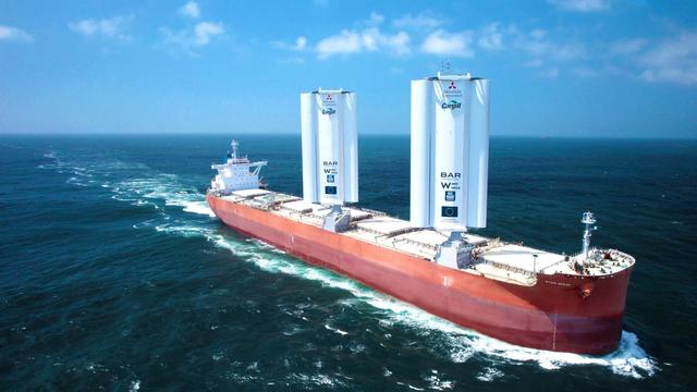 Energie : Frachtschiff sticht mit Segeln in See