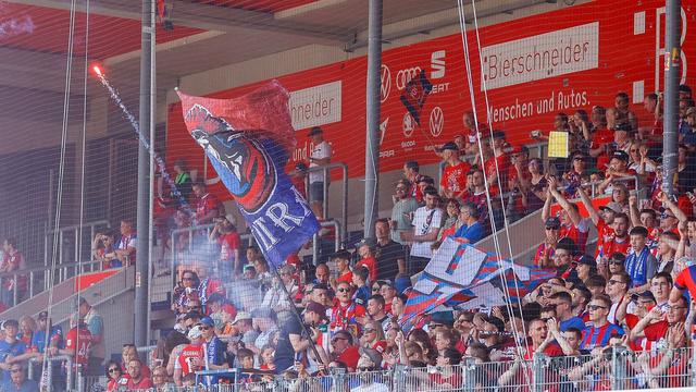 Fußball: Heidenheim stolz auf erstes Bundesliga-Heimspiel