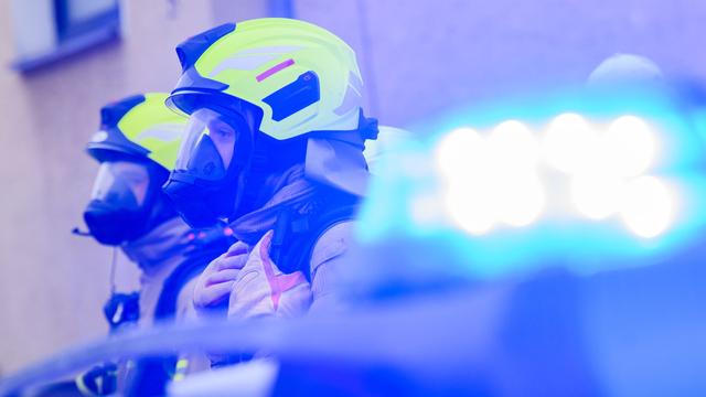 Vorpommern-Rügen: Mutmaßlich Feuer gelegt: Brand in Mehrfamilienhaus