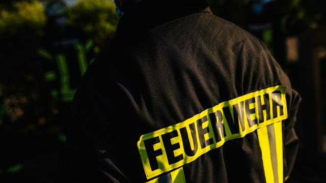 Landkreis Zwickau: Brand in Mülsen: Bewohner von Mehrfamilienhaus evakuiert