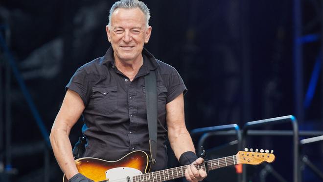 US-Musiker: Springsteen sagt Konzerte wegen Magengeschwür-Symptomen ab ...