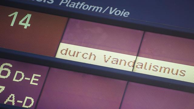 Bahn: Zugausfälle nach Bränden - Ermittler: Politisches Motiv