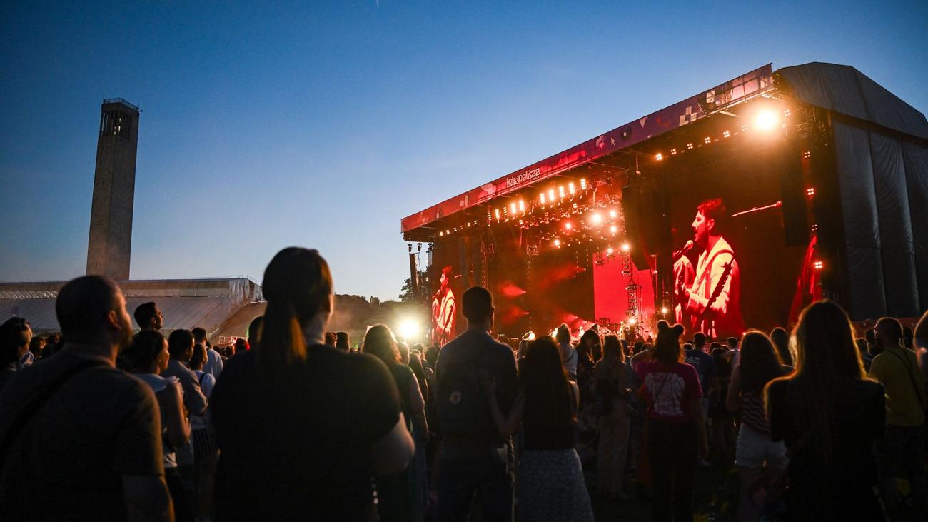 Berlin Tausende Fans feiern bei Musikfestival Lollapalooza ZEIT ONLINE